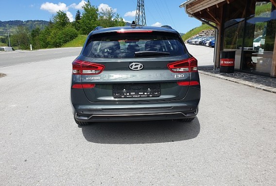 Hyundai i30 CW 1,5 DPI GO - 4