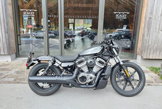 Harley-Davidson Sportster Nightster 975 - 1