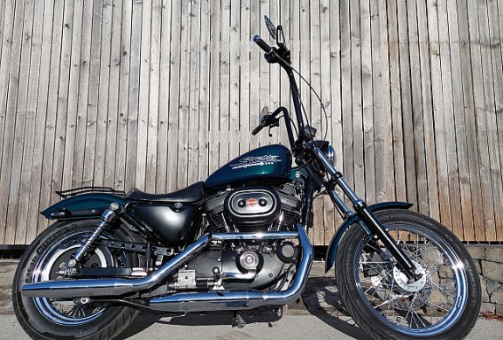 Harley-Davidson Sportster XLH 883 - 1