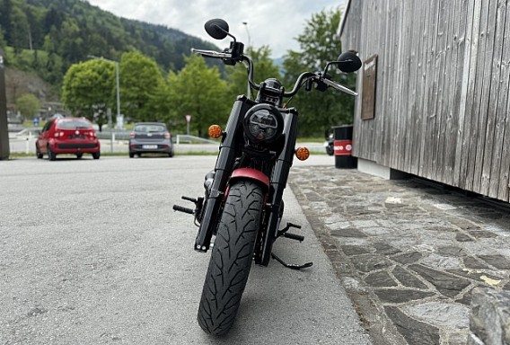 Indian Chief Bobber Dark Horse - 2