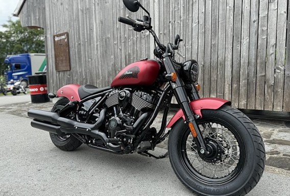 Indian Chief Bobber Dark Horse - 3