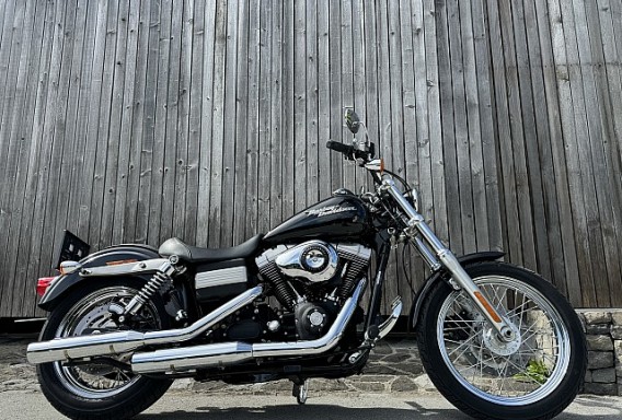 Harley-Davidson FXDB Dyna Street Bob - 1