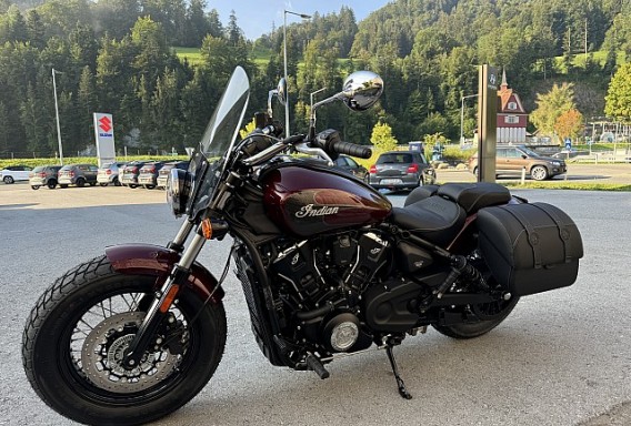 Indian Scout Super Limited + Tech - 9