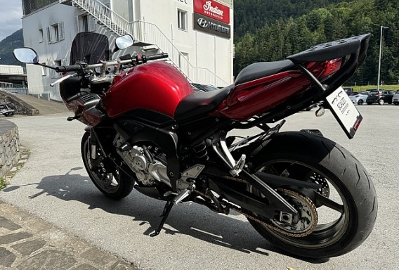 Yamaha FZ 1-S Fazer - 8